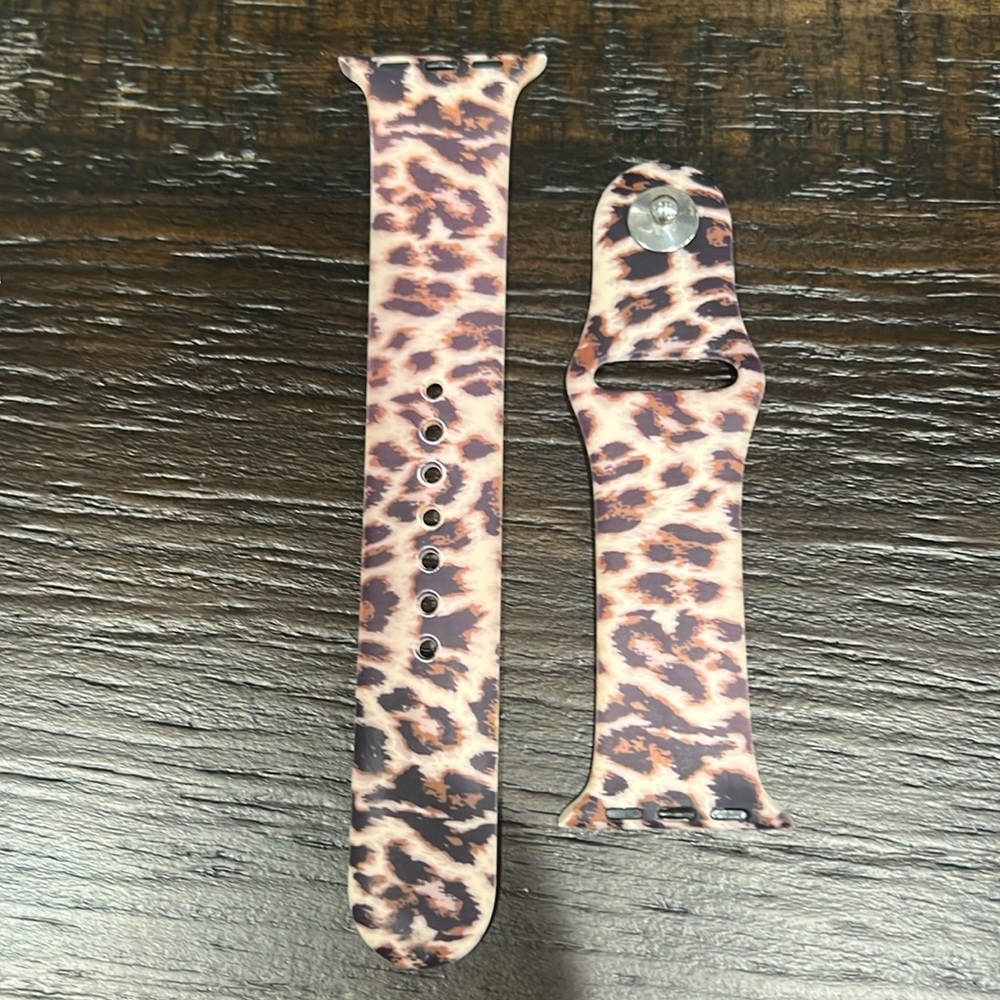 Southern Couture 38mm Leopard/Cheetah Apple Watch Band